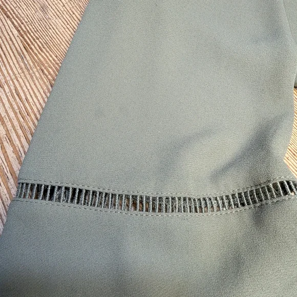 White House Black Market Olive Green Lace-Up Henley Blouse Size 2 Flowy Long Sle - Picture 9 of 13